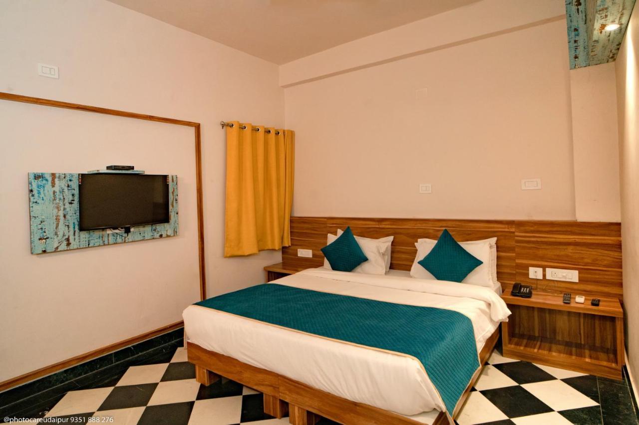 The Uddhav Elite Hotell Udaipur Exteriör bild