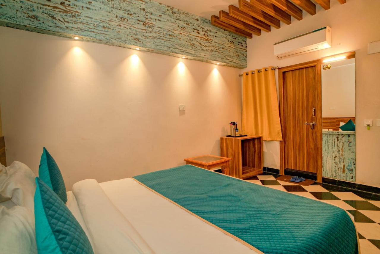 The Uddhav Elite Hotell Udaipur Exteriör bild