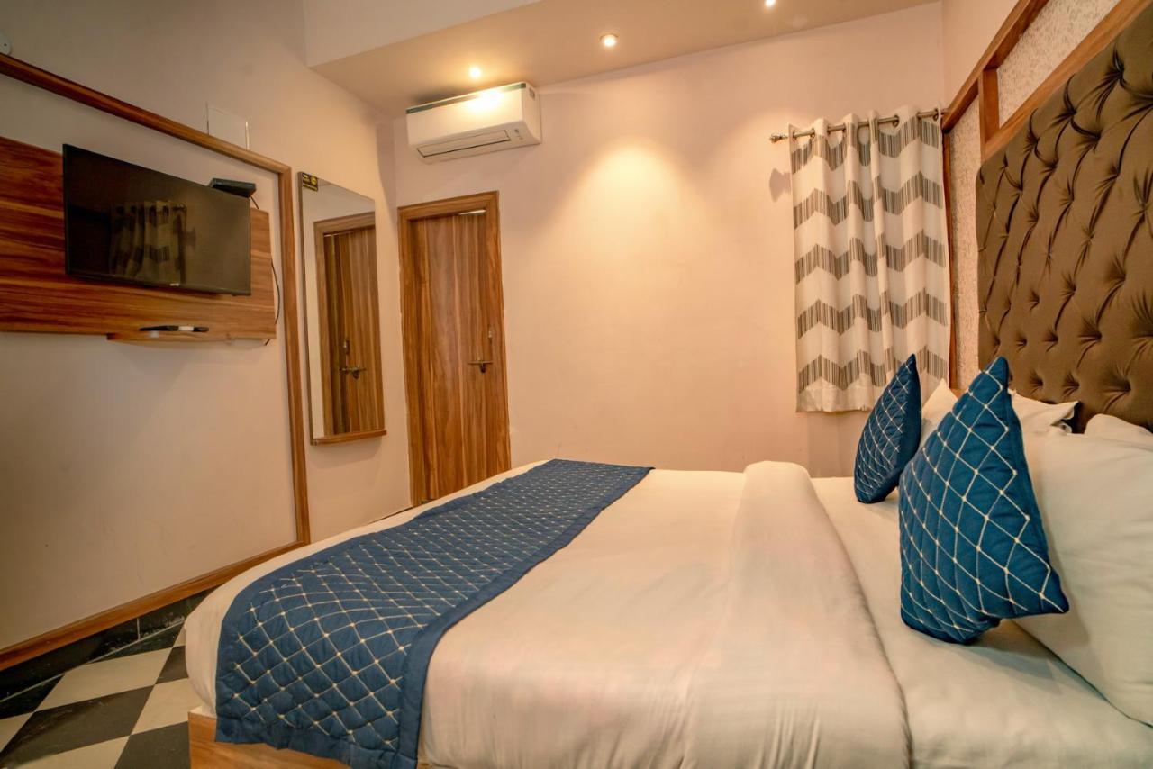 The Uddhav Elite Hotell Udaipur Exteriör bild