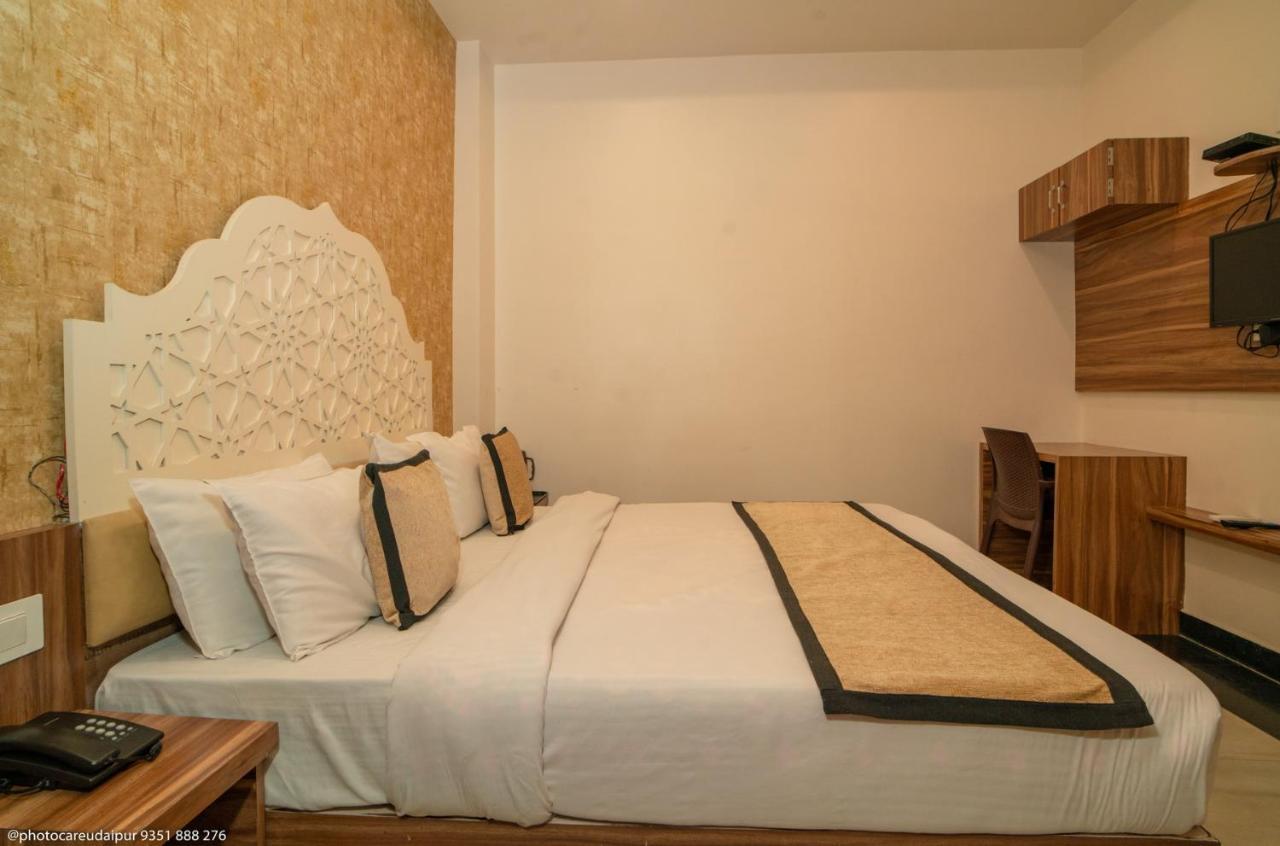 The Uddhav Elite Hotell Udaipur Exteriör bild